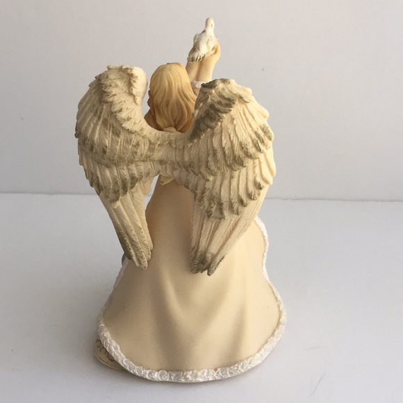 YANKEE CANDLE | Angel Tea Light Holder - Picture 3 of 10